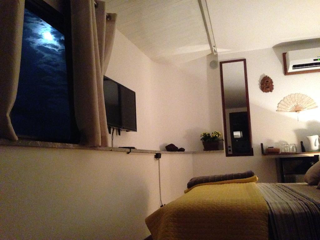 B&B La Terrazza Sul Mare Taormina Buitenkant foto