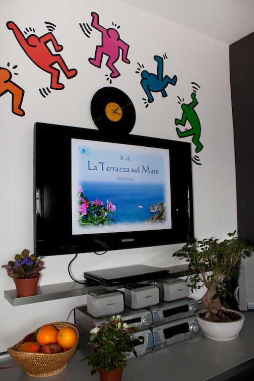 B&B La Terrazza Sul Mare Taormina Buitenkant foto